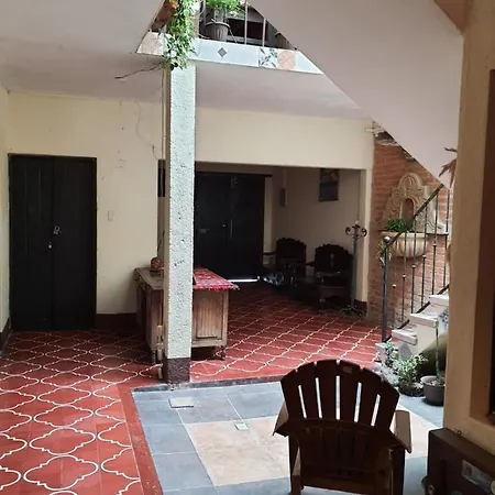 Hotel Acatenango Inn